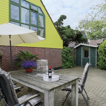 Cosy Holiday Home In Noordwijkerhout Near Lake Exterior foto